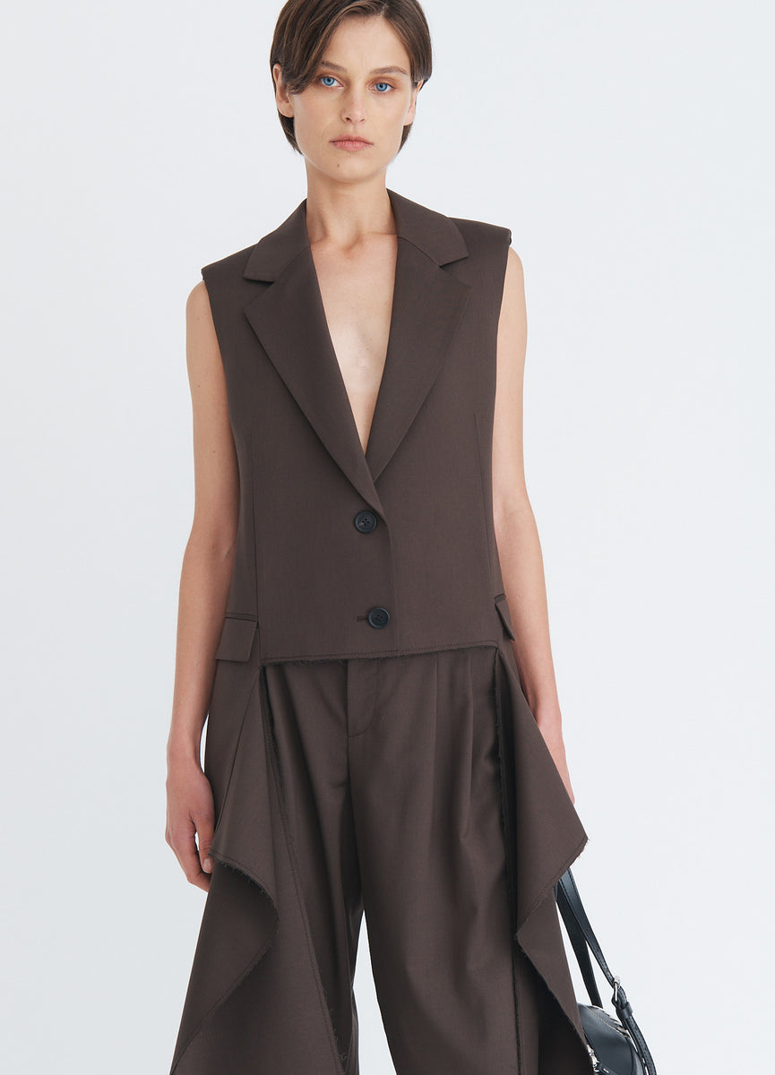 Sleeveless Fly-Away Jacket