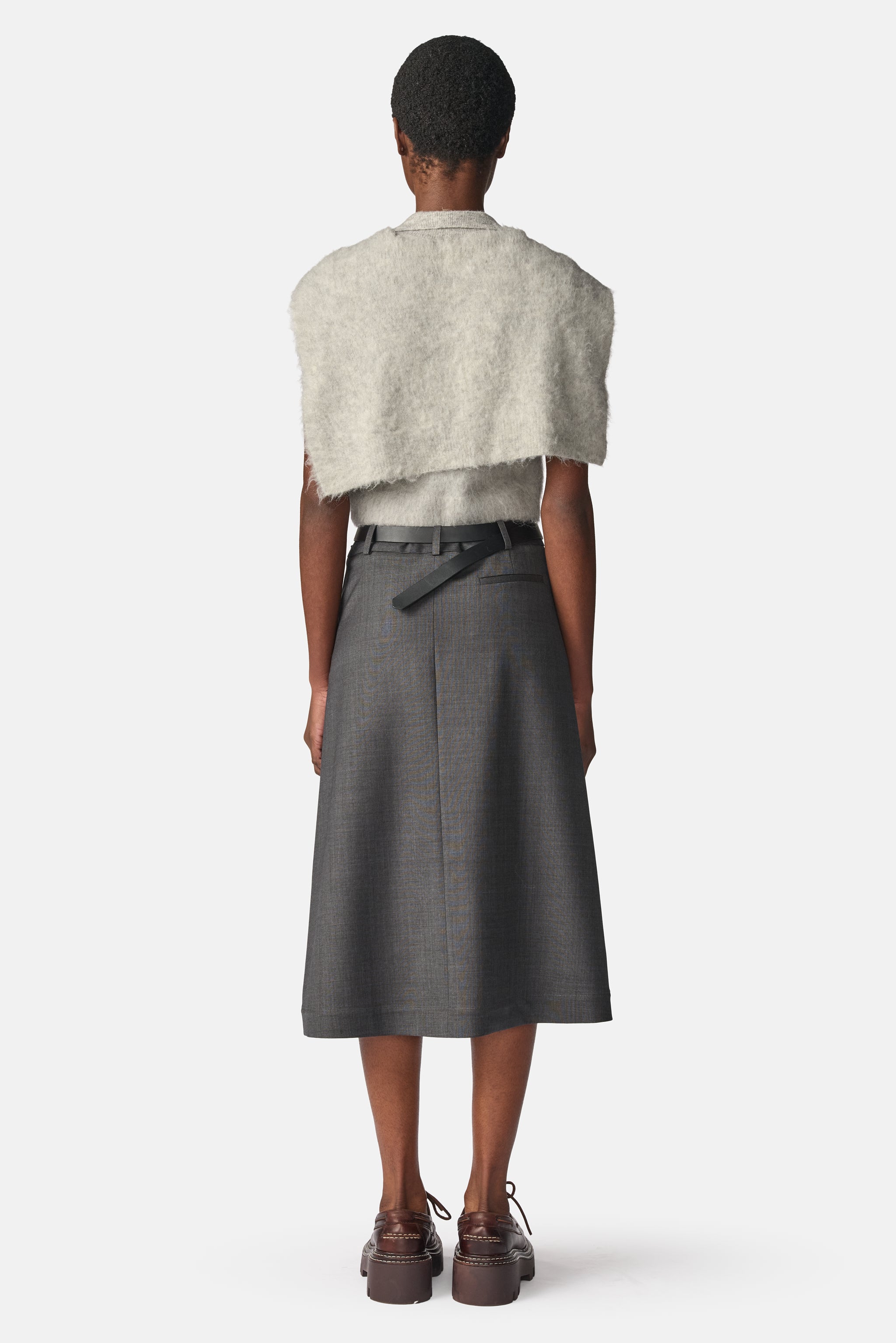 Cropped Sleeveless Polo Knit With Scarf