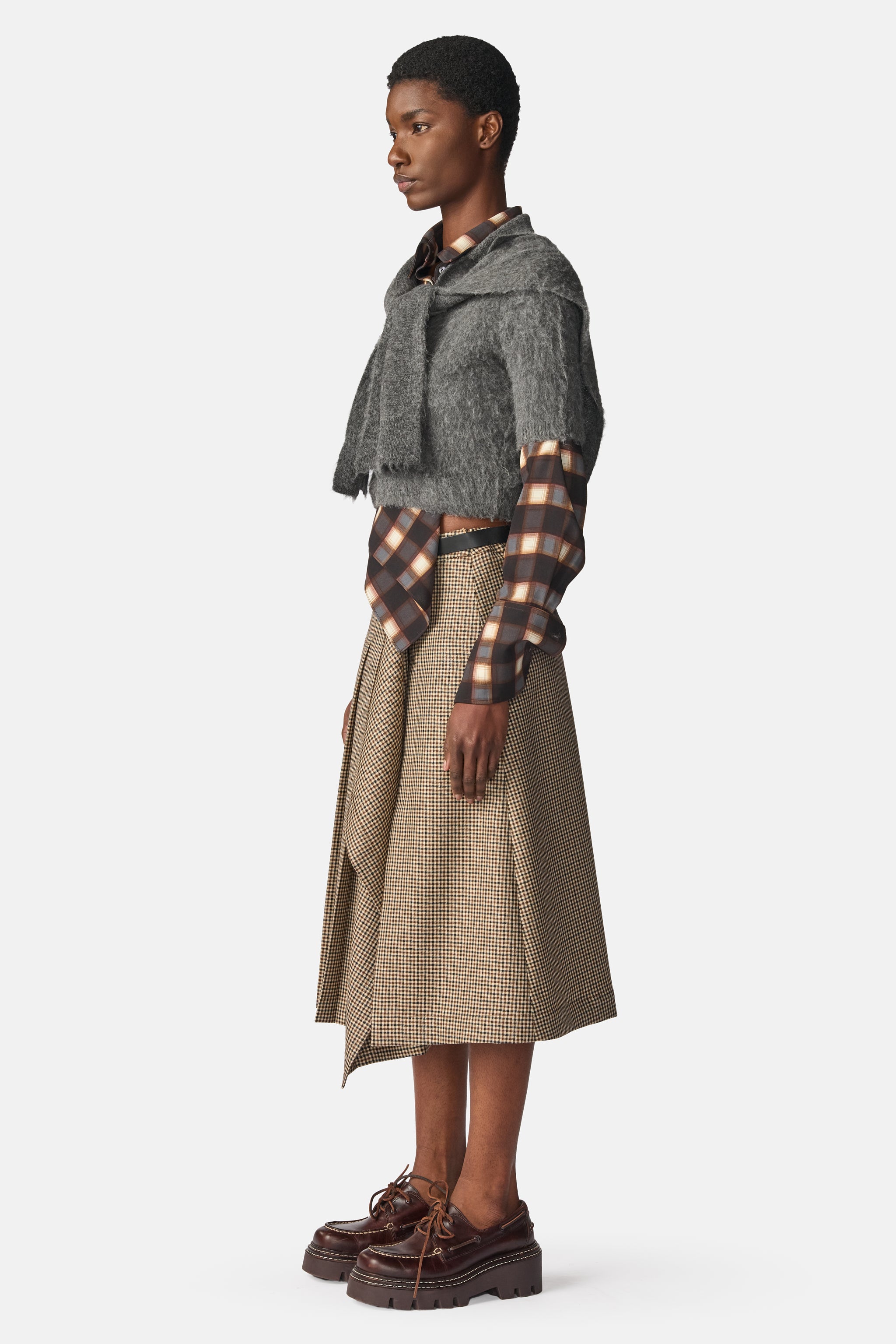 Cropped Polo Knit With Scarf