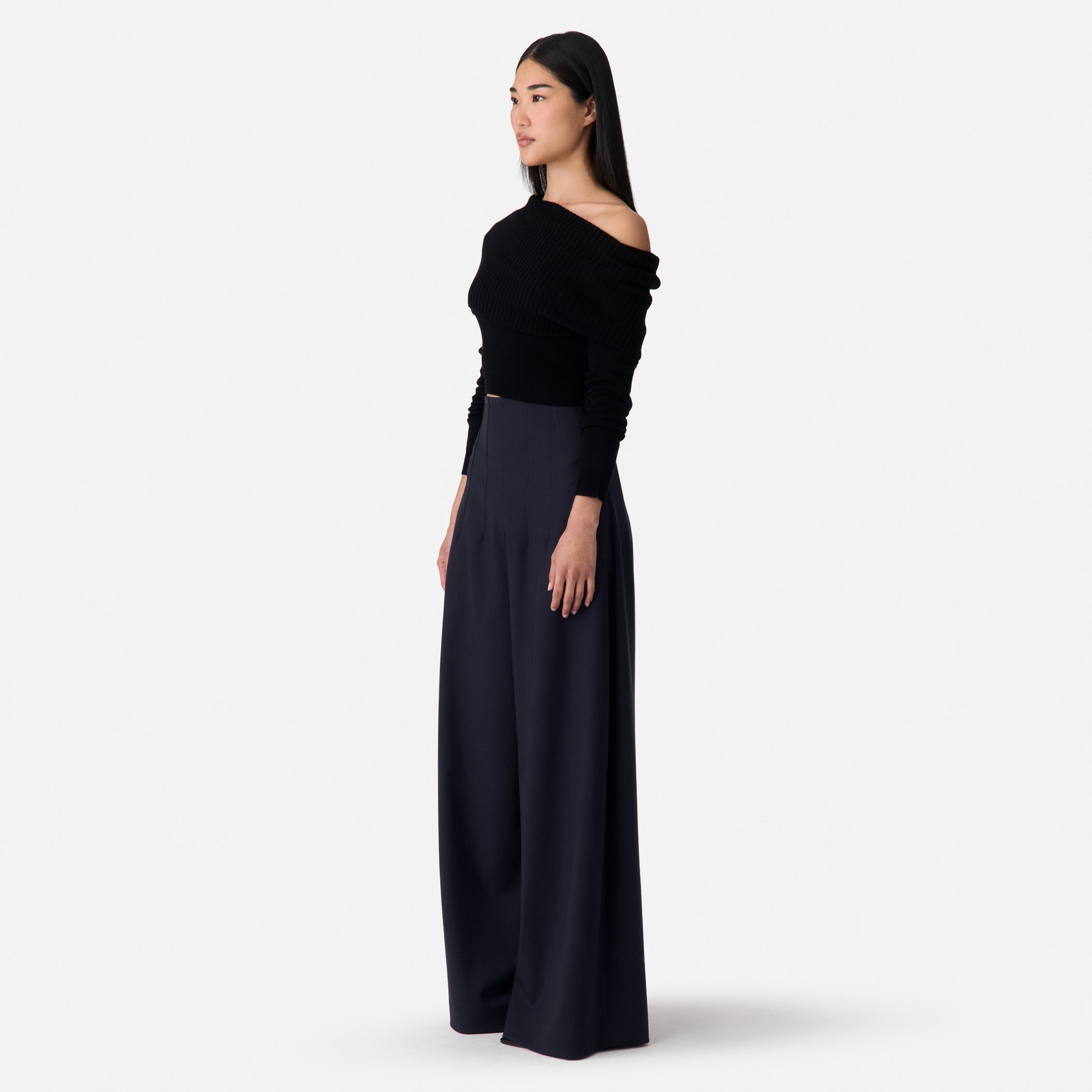 Fold-Over Backless Knit
