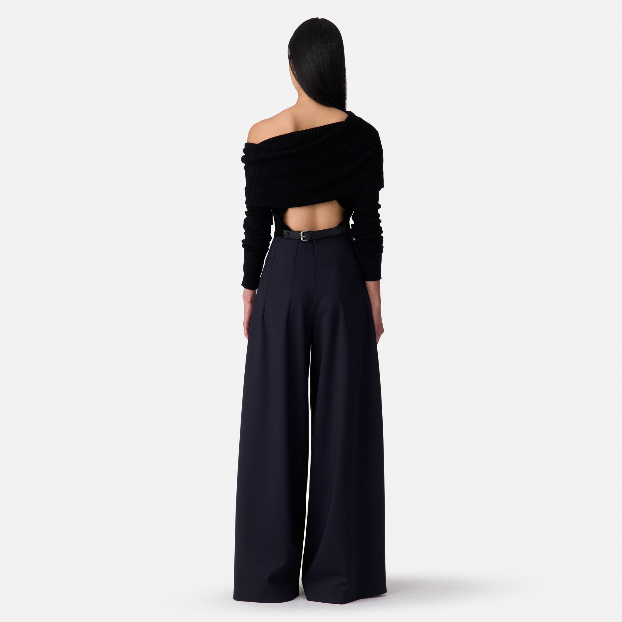 High Waist Wide Legged Trousers