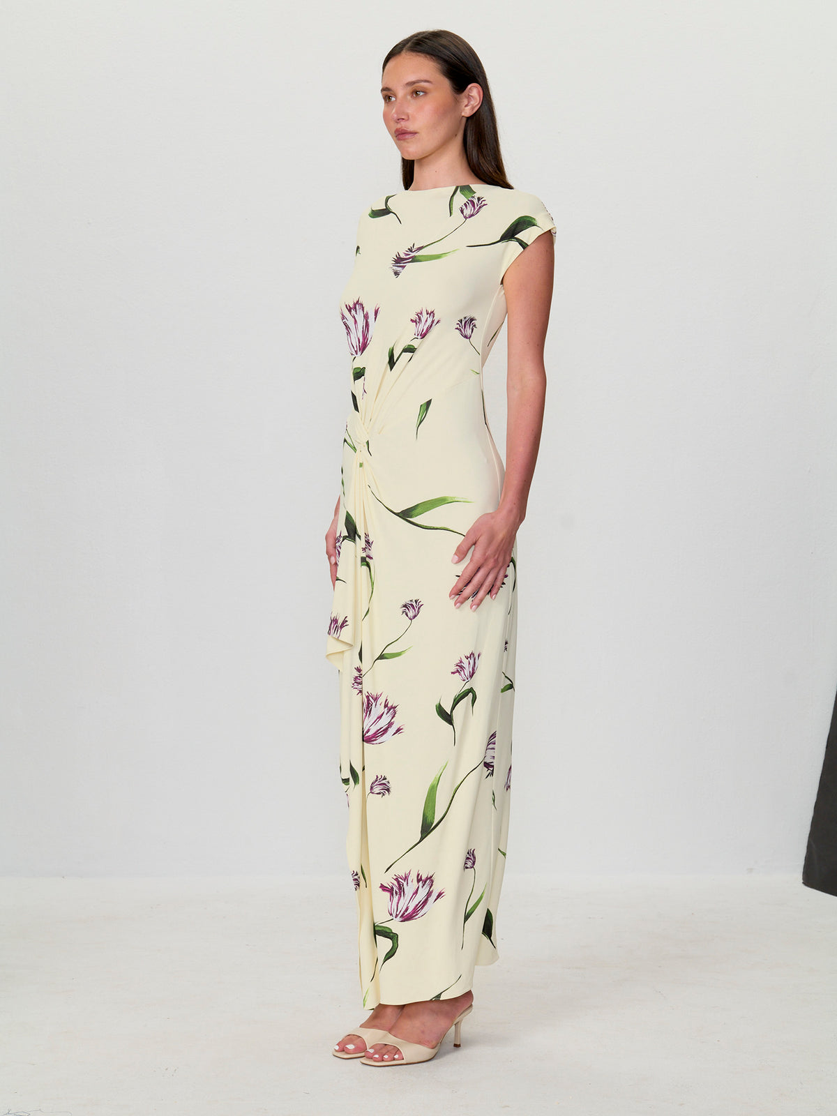 T-Shirt Front Twist Dress