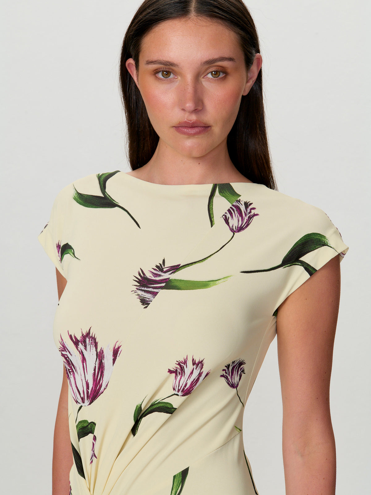 T-Shirt Front Twist Dress