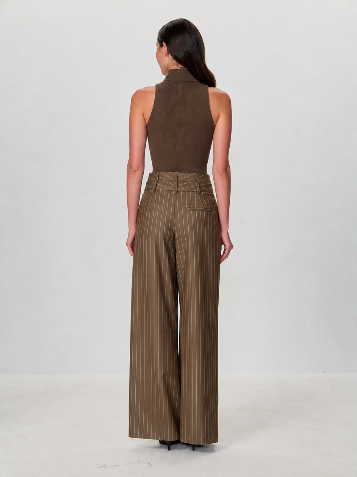 Tulip Neck Scarf Halter Knit Top