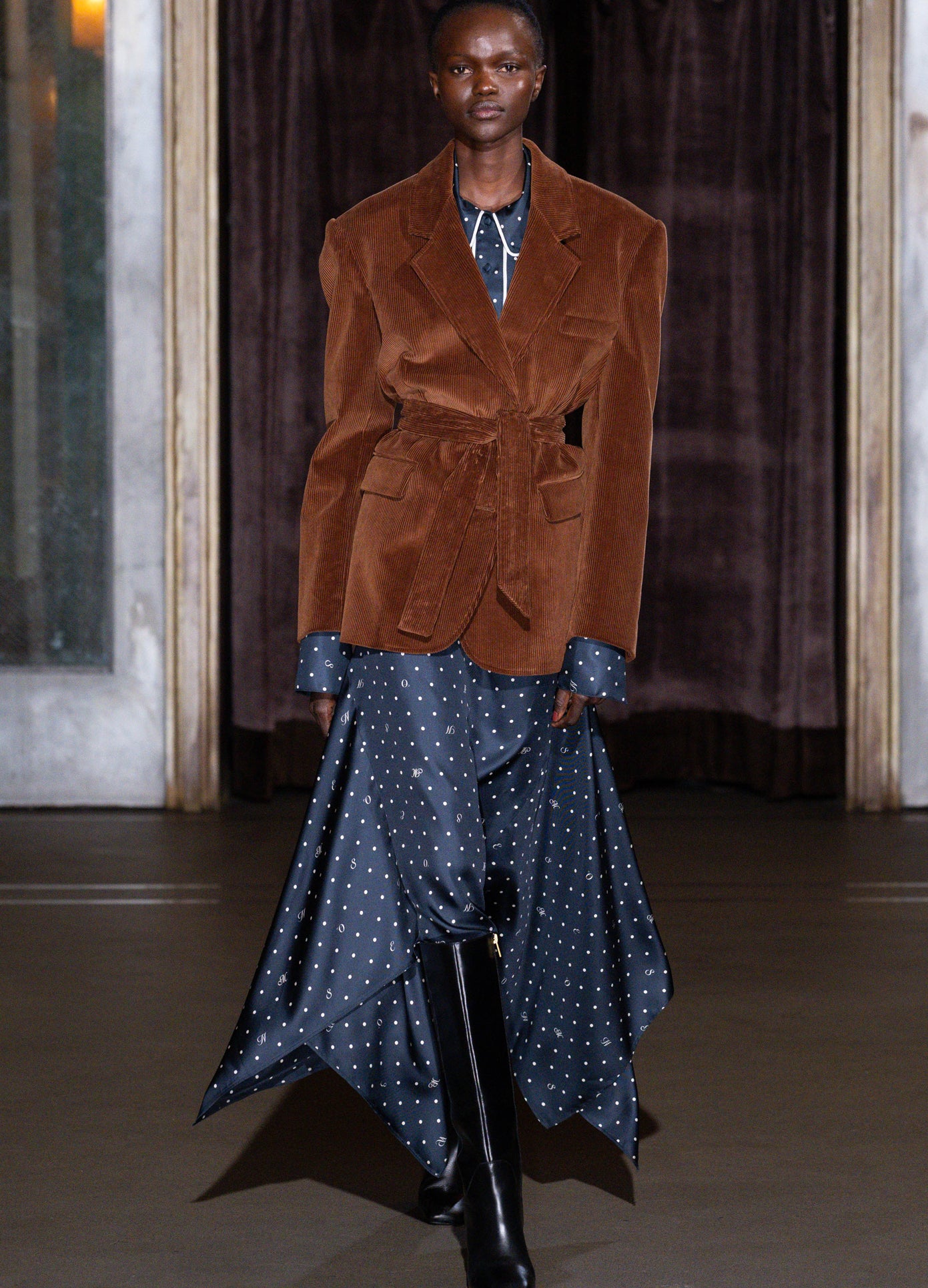 MONSE Deconstructed Lapel Tailored Jacket in brown velvet on runway model walking show full front view