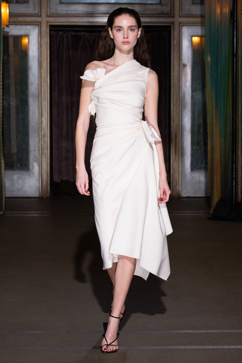 MONSE Fall 2025 Runway show look 31