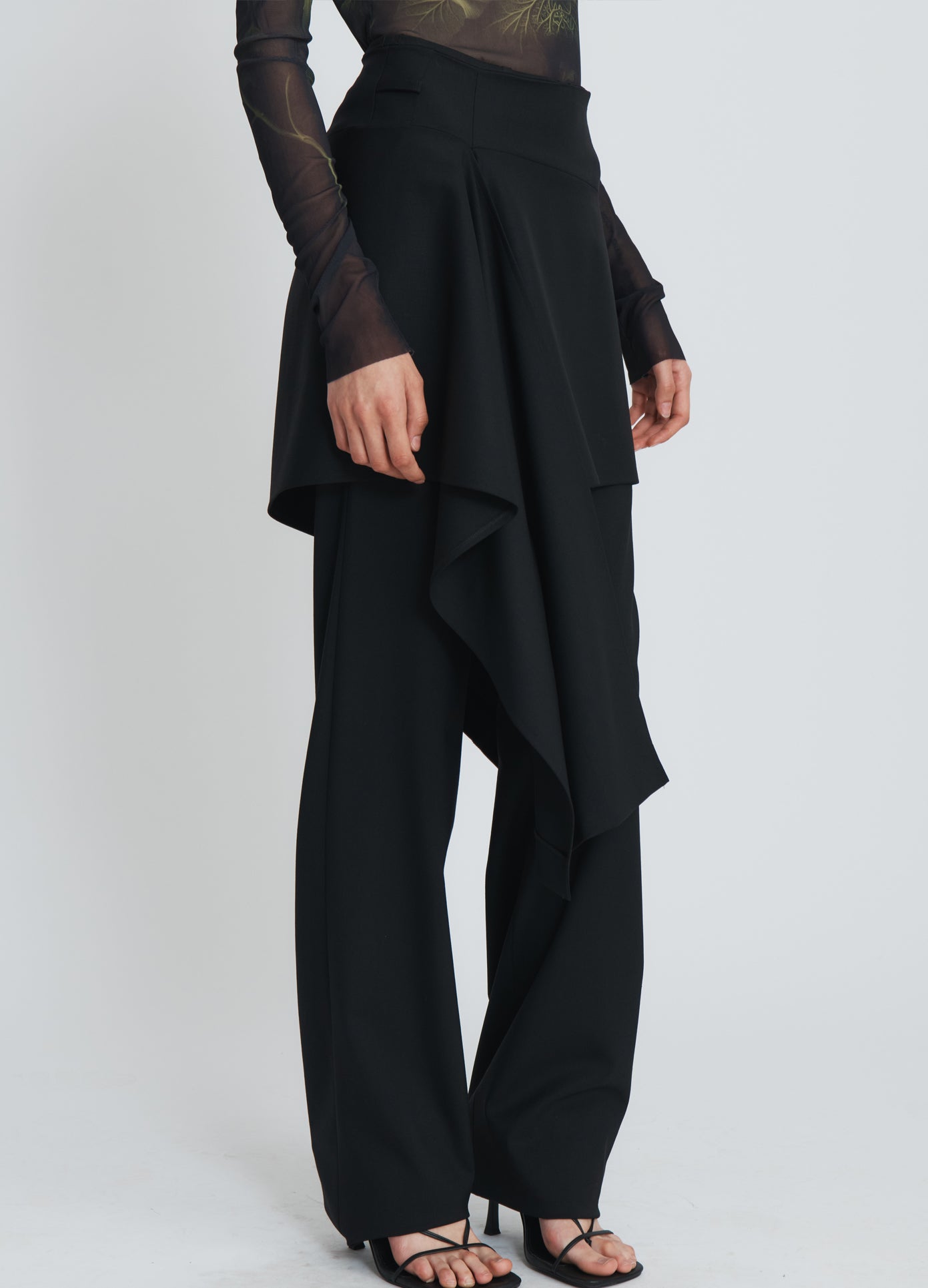 MONSE Tailored Skirt Trousers in black on model side view