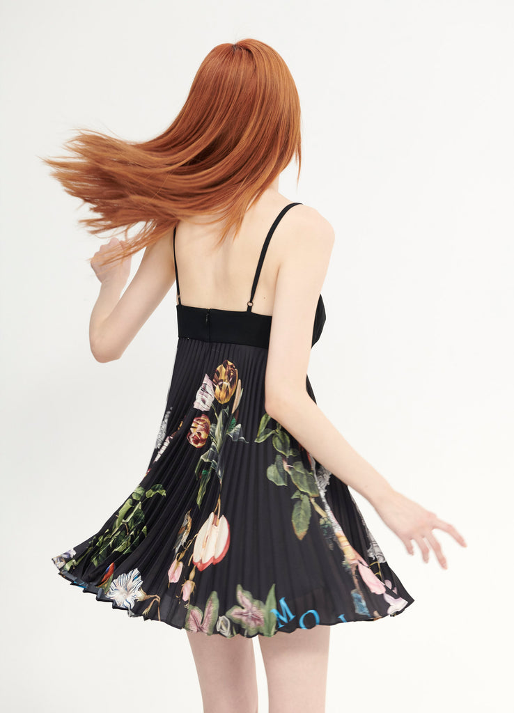 Pleated Baby Doll in Black Print Polyester