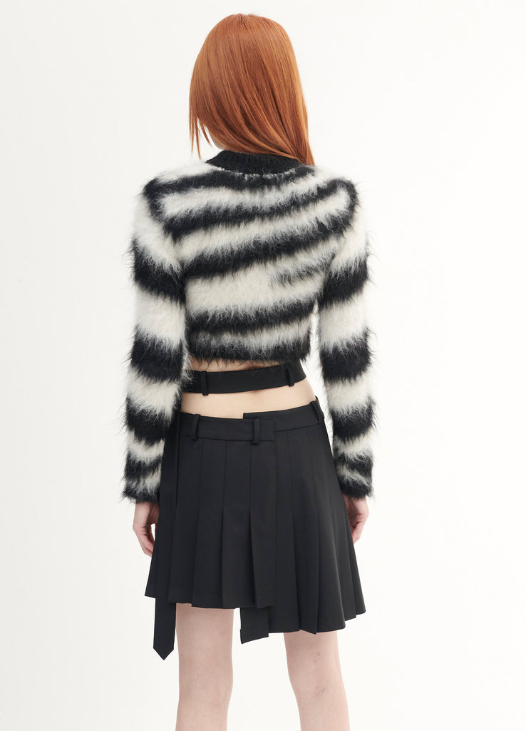 criss cross crop sweater
