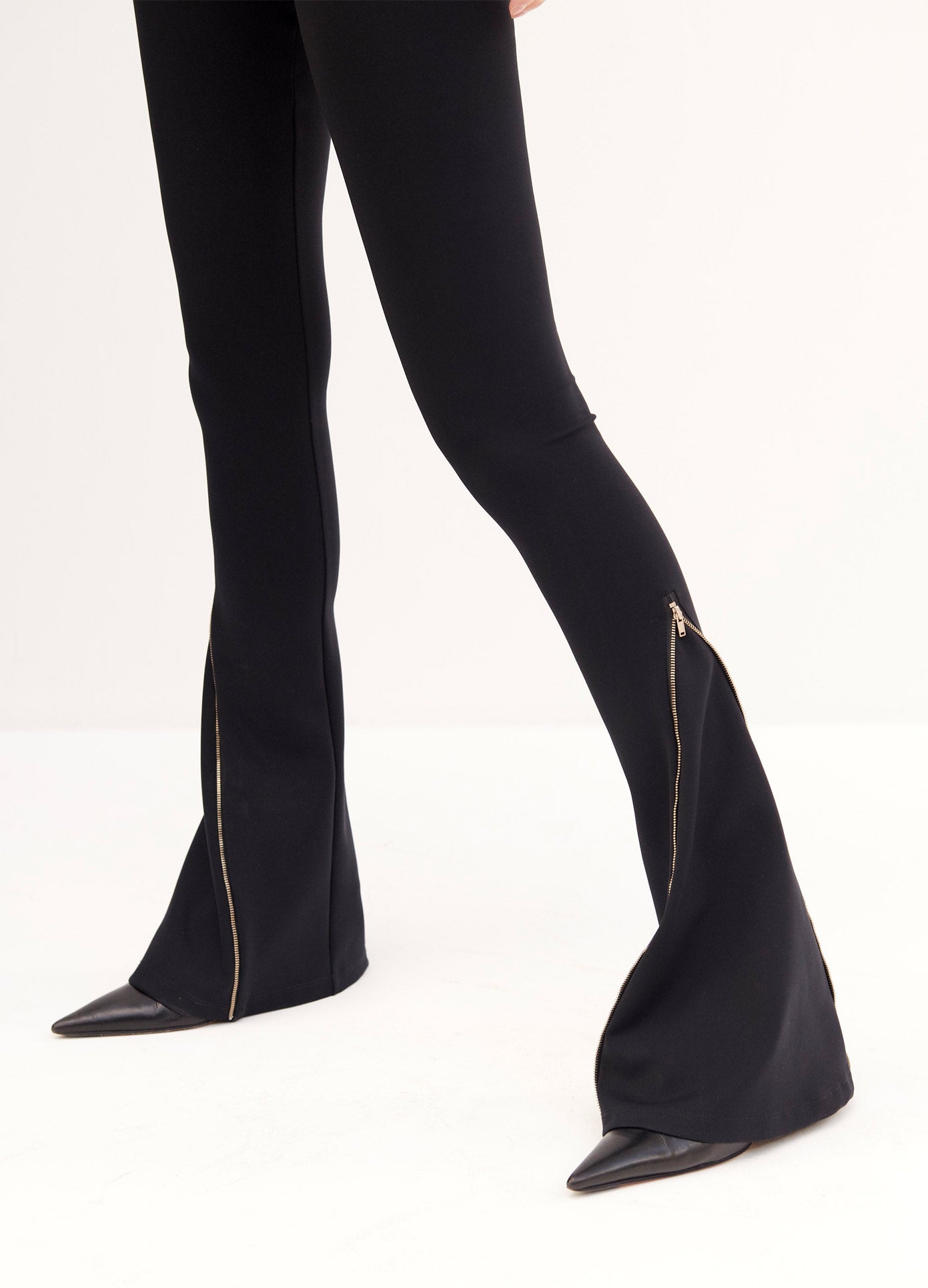 MONSE Scuba Zipper Detail Leggings in Black on Model Leg Bottom Detail View